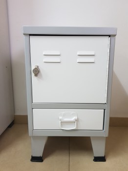 שידות לוקר
